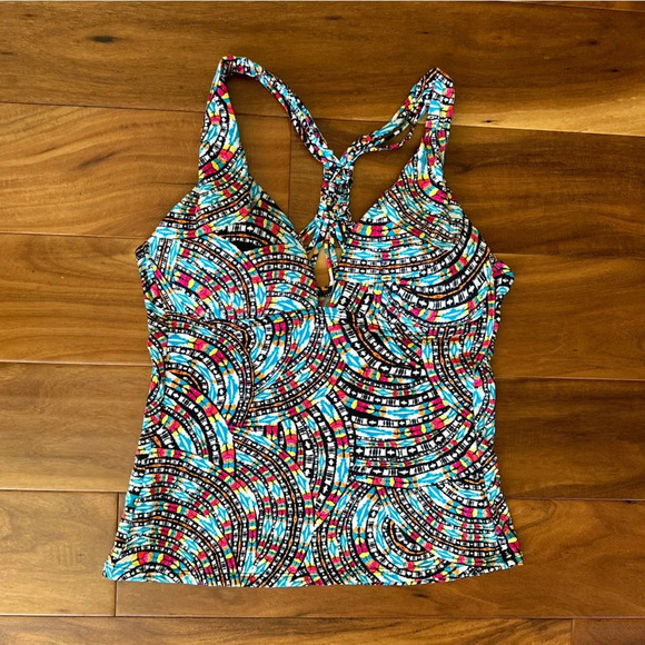 a.n.a. Built in Bra Tankini Top size 6 - Picture 1 of 3